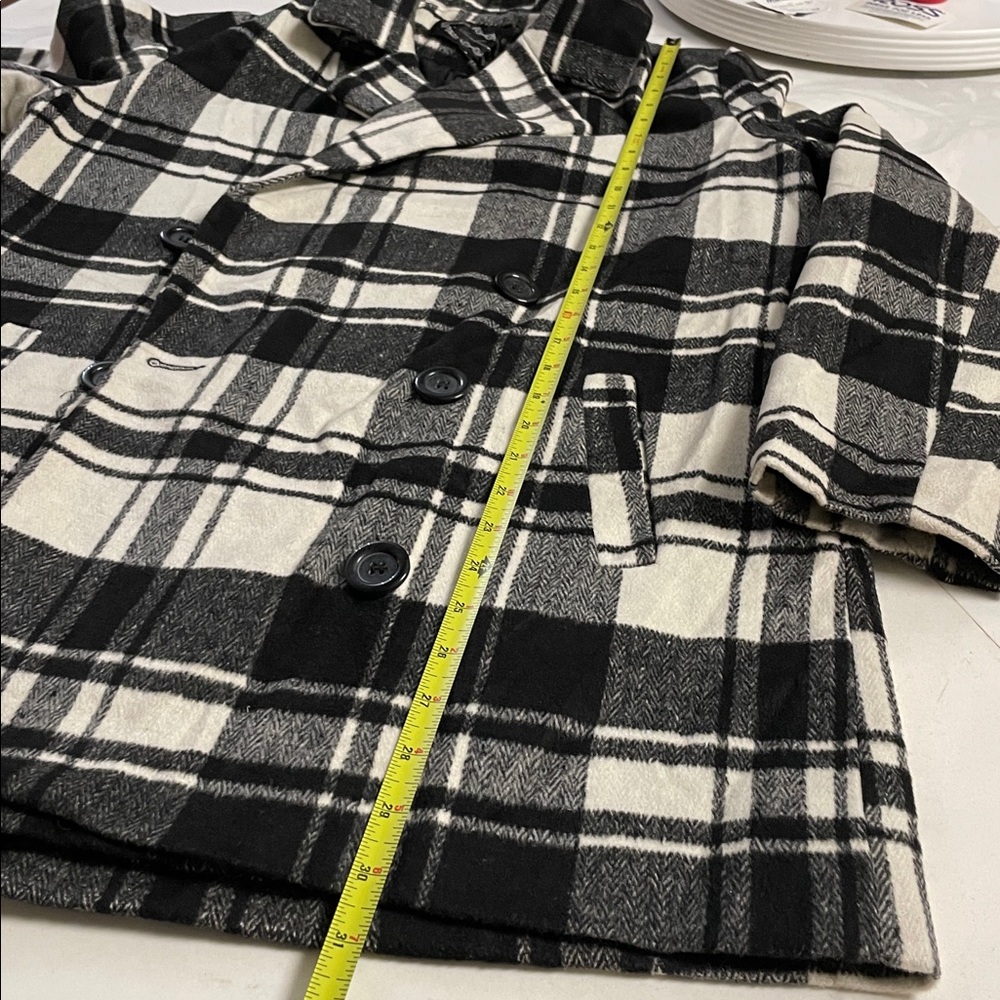 Ambiance Women's Black & White Plaid Pea Coat Jacket  Oversized Size Small Euc - Picture 5 of 13